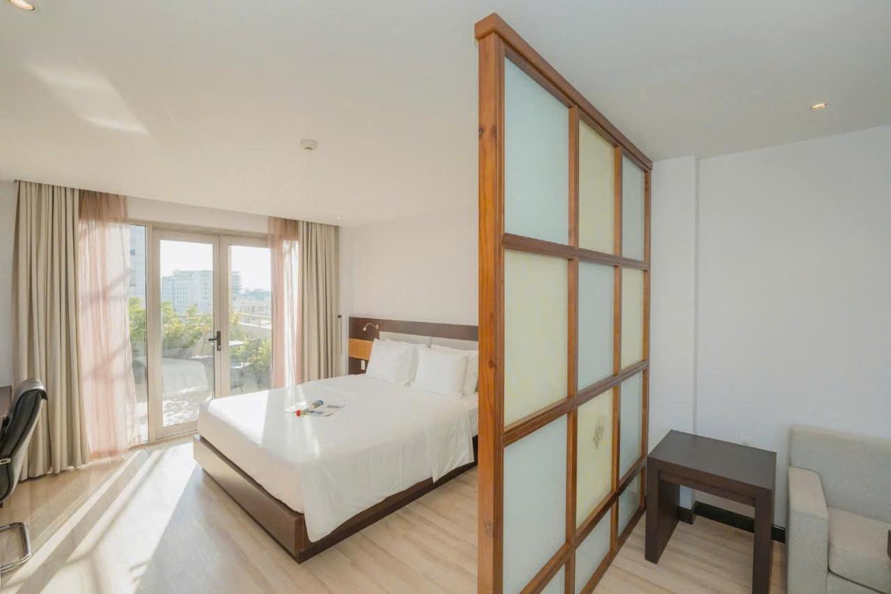 Dana Pearl Danang Hotel Buitenkant foto
