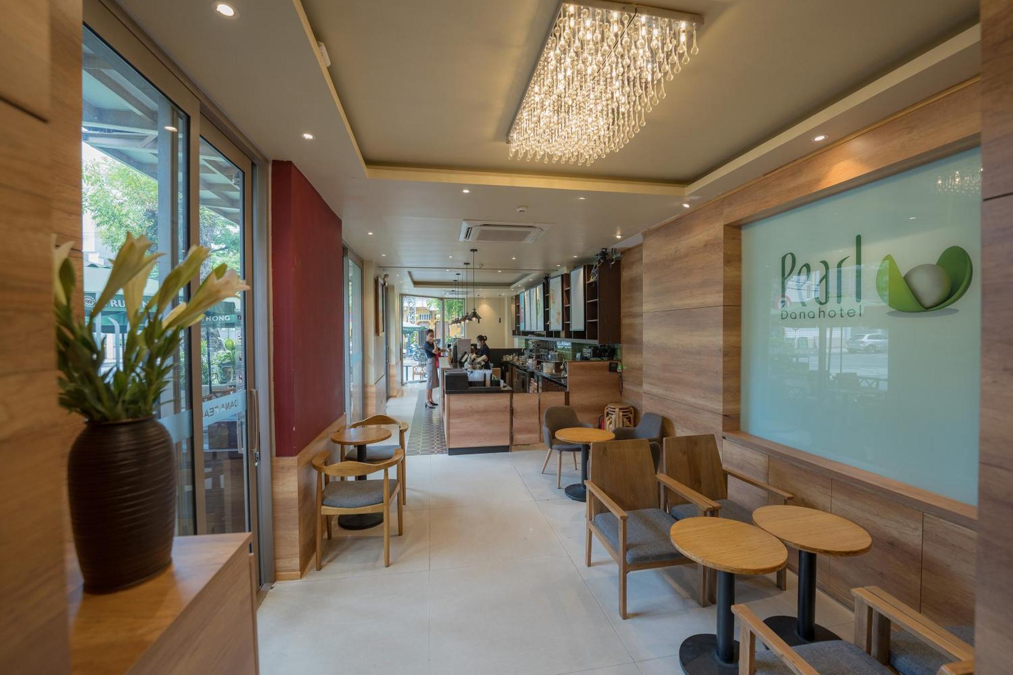 Dana Pearl Danang Hotel Buitenkant foto